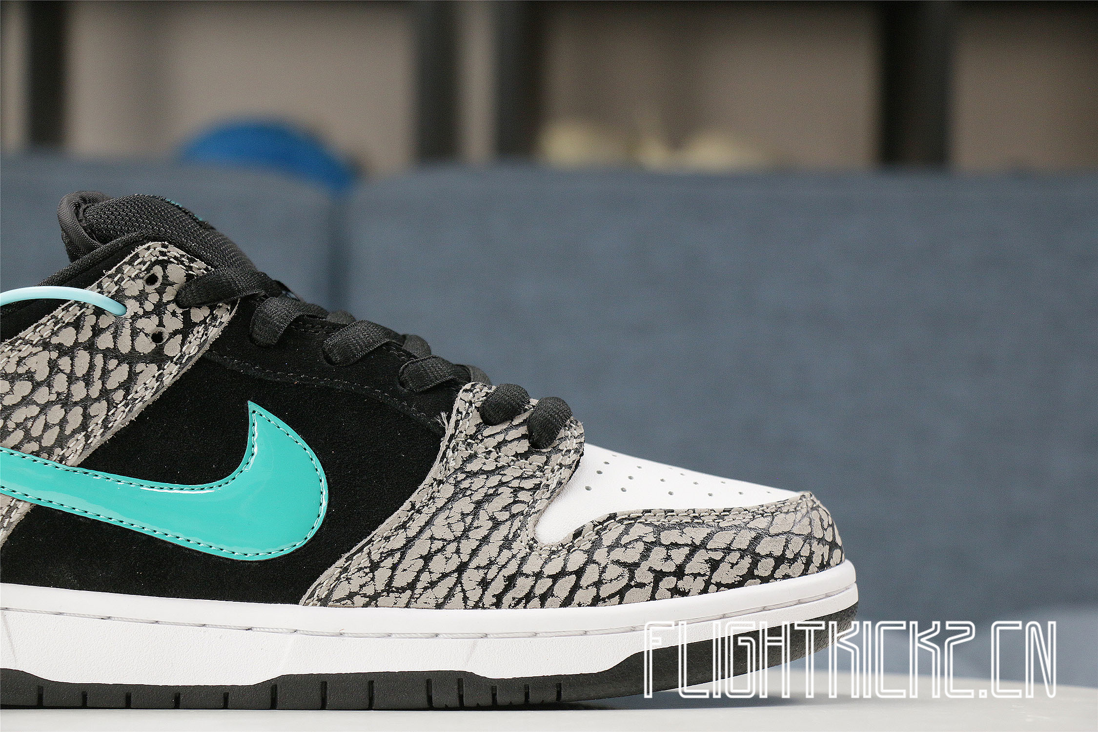 Nike Dunk Low Pro Elephant