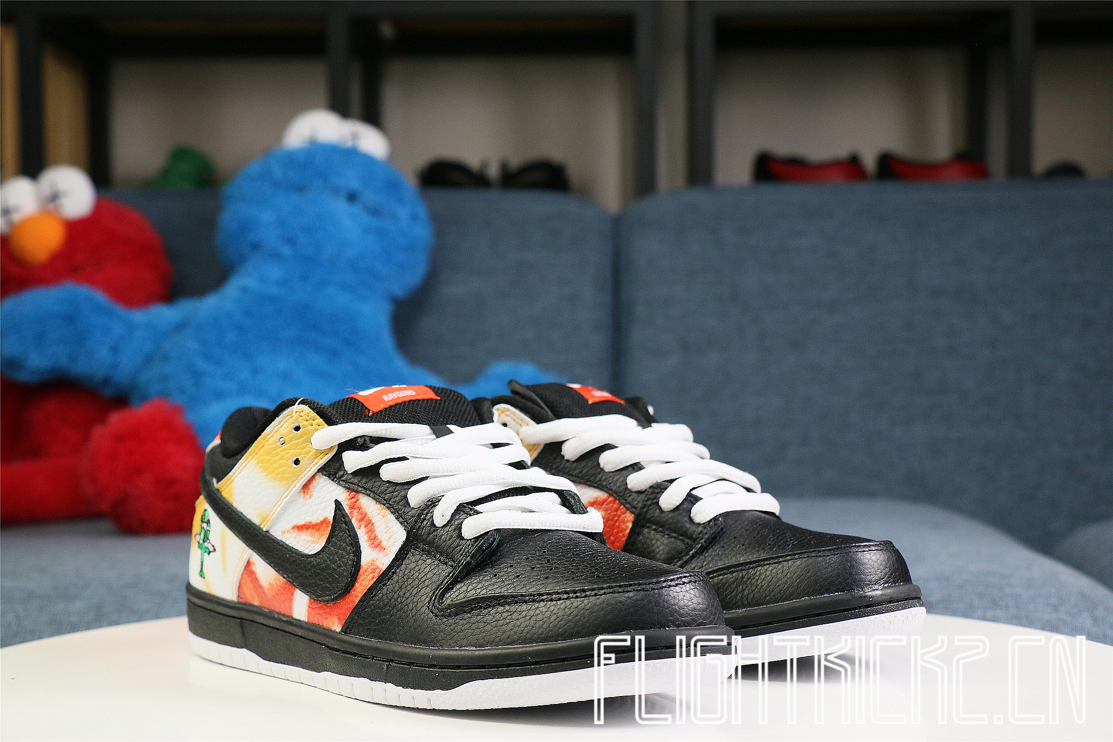 Nike SB Dunk Low Raygun Tie-Dye Black 2019(LN5 A1 Batch)