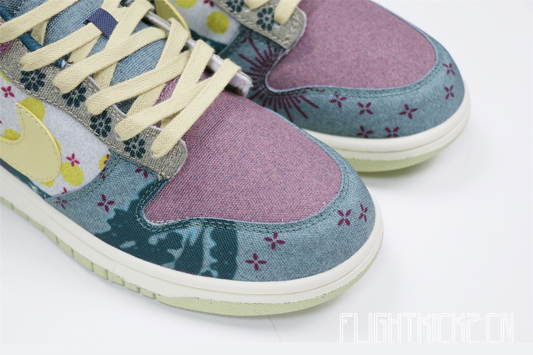 Nike Dunk Low Community Garden