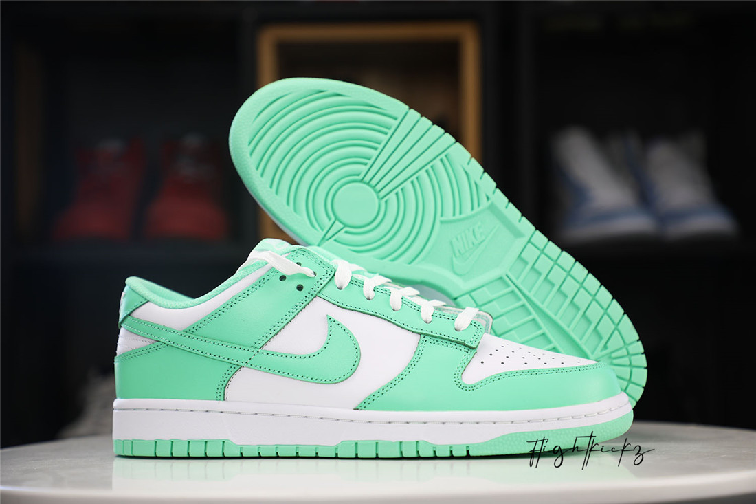 Nike Dunk Low Green Glow 2021
