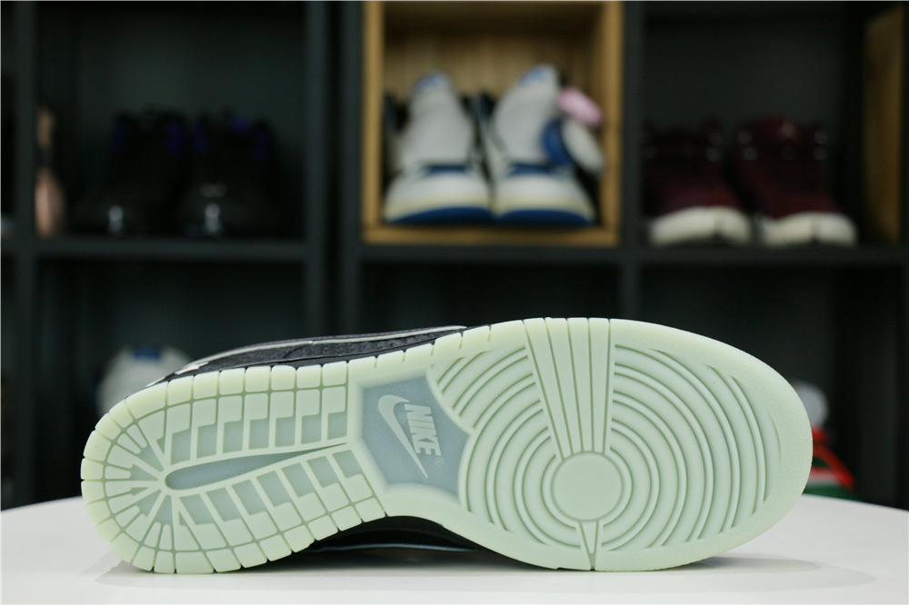 Nike Dunk Low LPL League of Legends