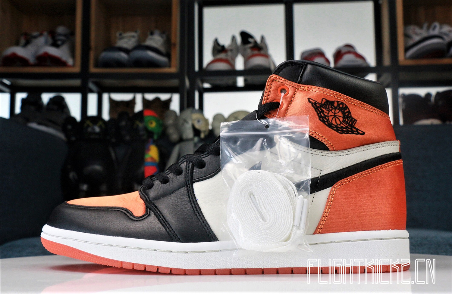 Air Jordan 1 Satin Shattered Backboard 2018
