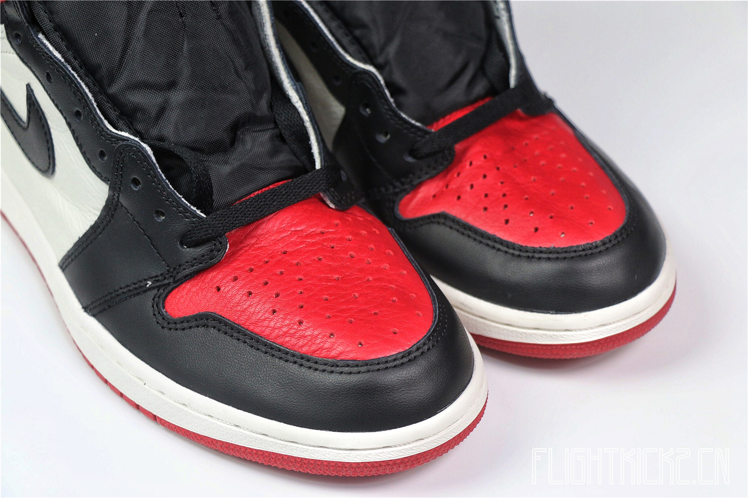 Jordan 1 Retro High Bred Toe 2018