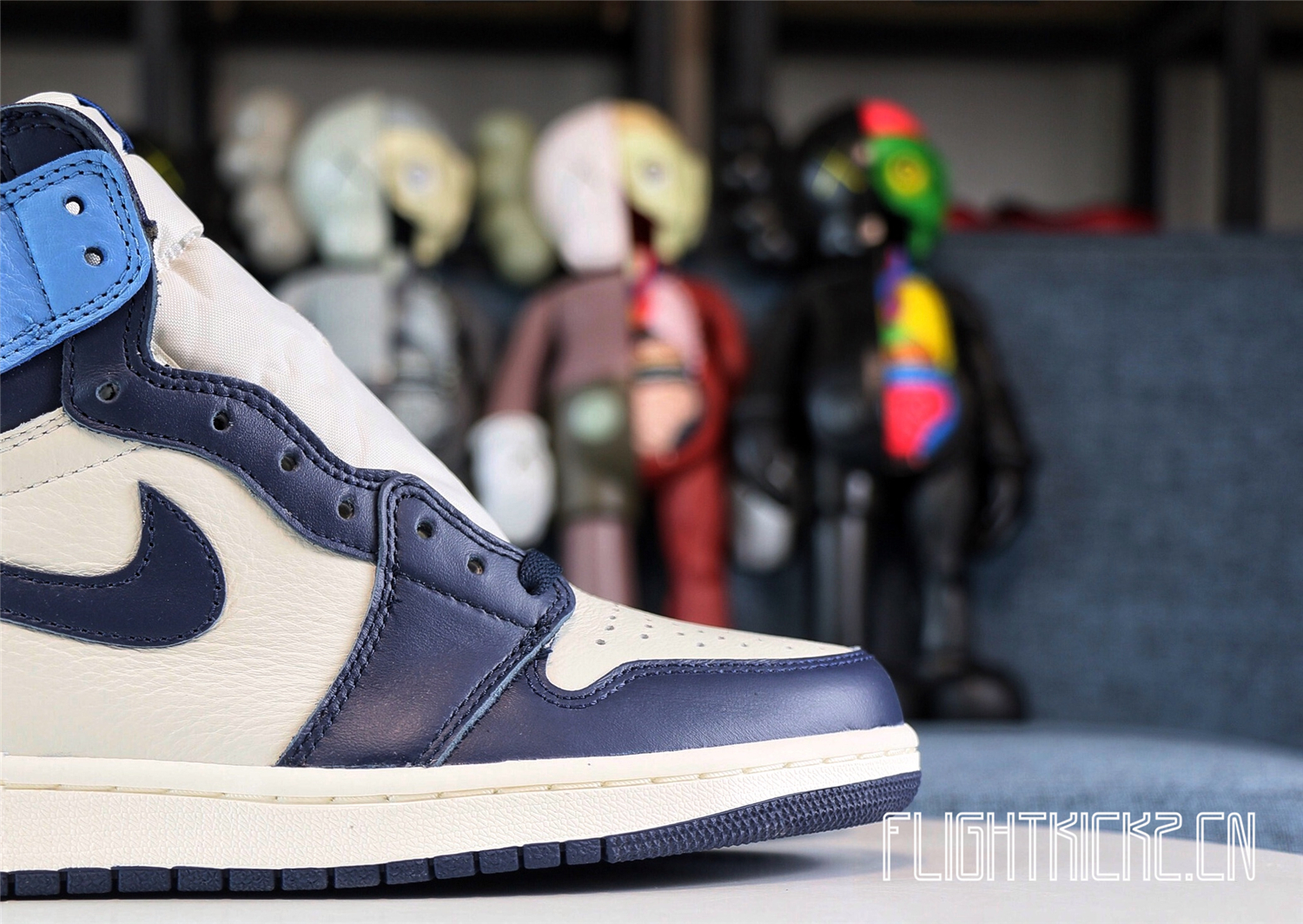 Jordan 1 Retro High Obsidian UNC