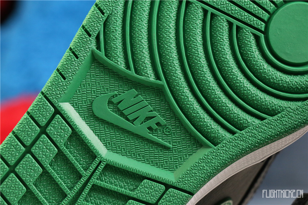 Air Jordan 1 Retro Pine Green 2.0 2020