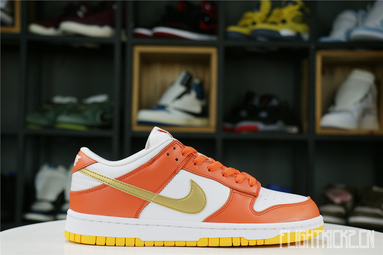 Nike Dunk Low University Gold