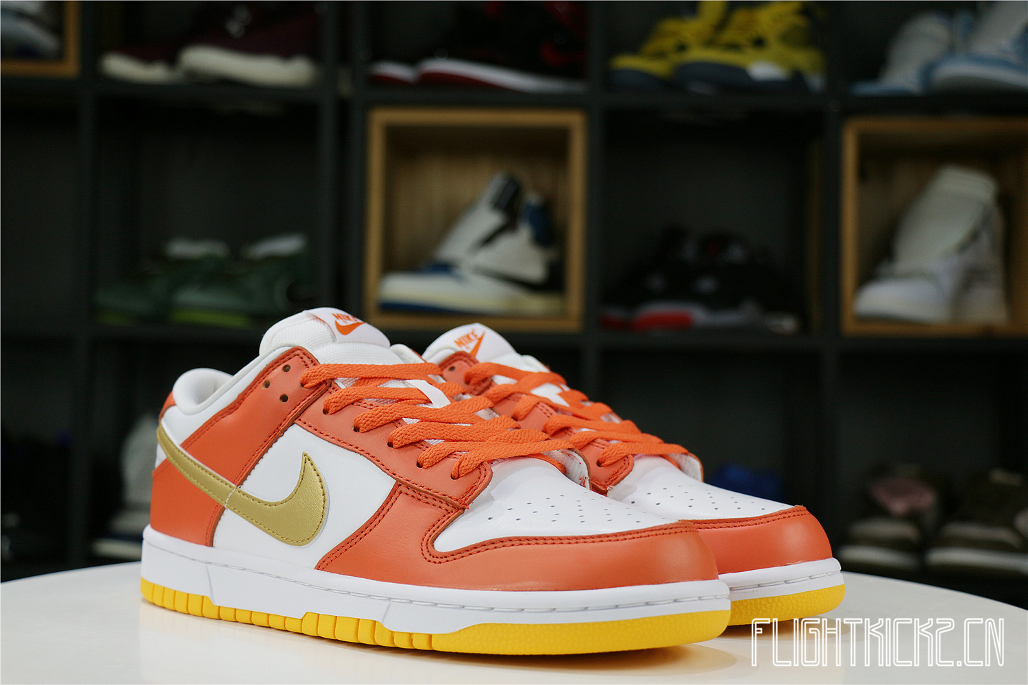 Nike Dunk Low University Gold