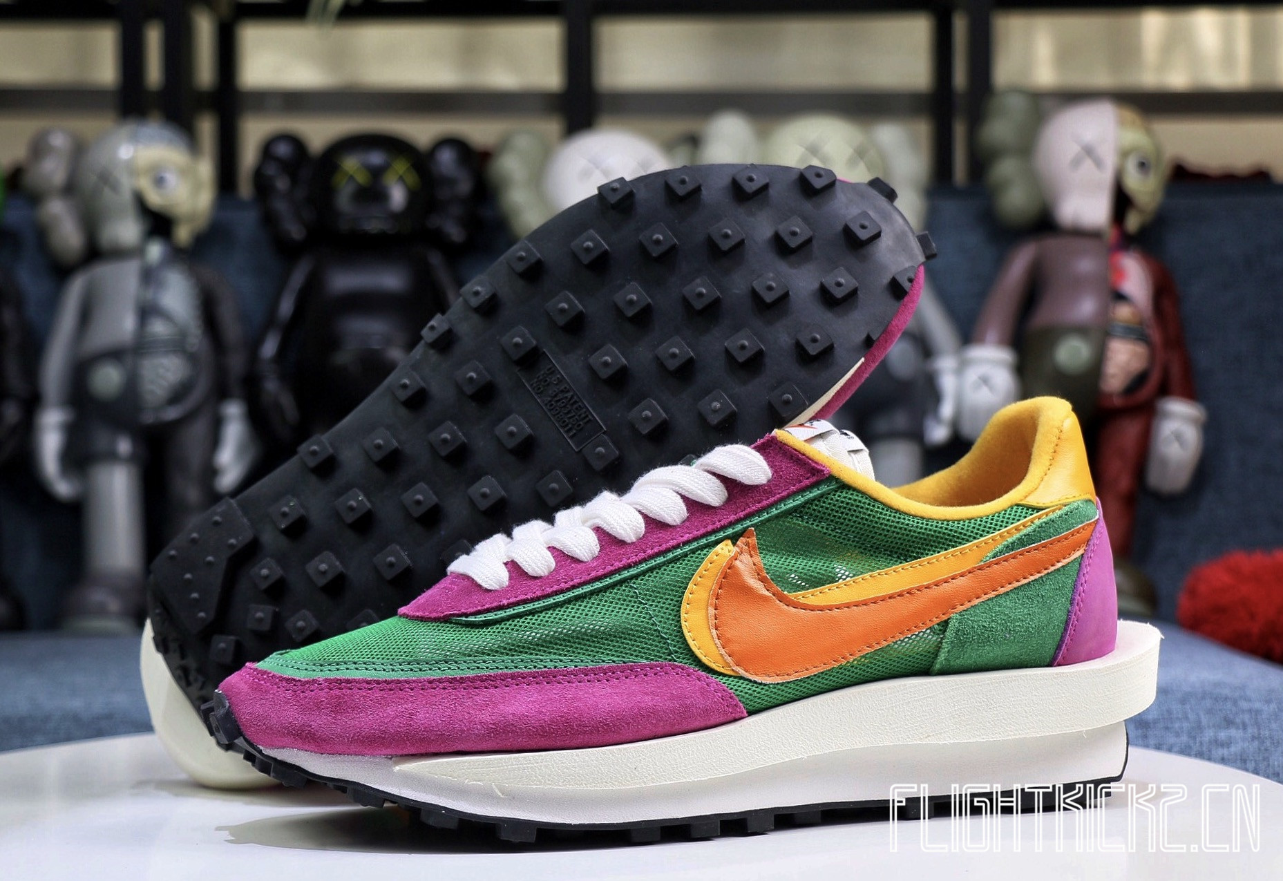 Nike LD Waffle Sacai Green Pink