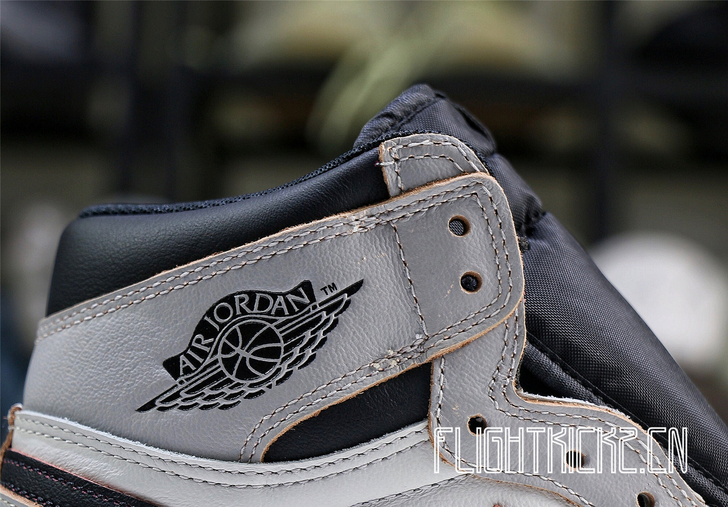 Jordan 1 Retro High OG Defiant SB NYC to Paris