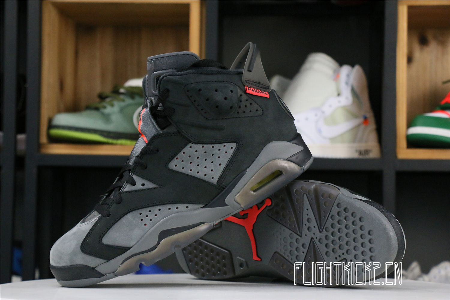 PARIS SAINT-GERMAIN X AIR JORDAN 6 RETRO ‘IRON GREY’