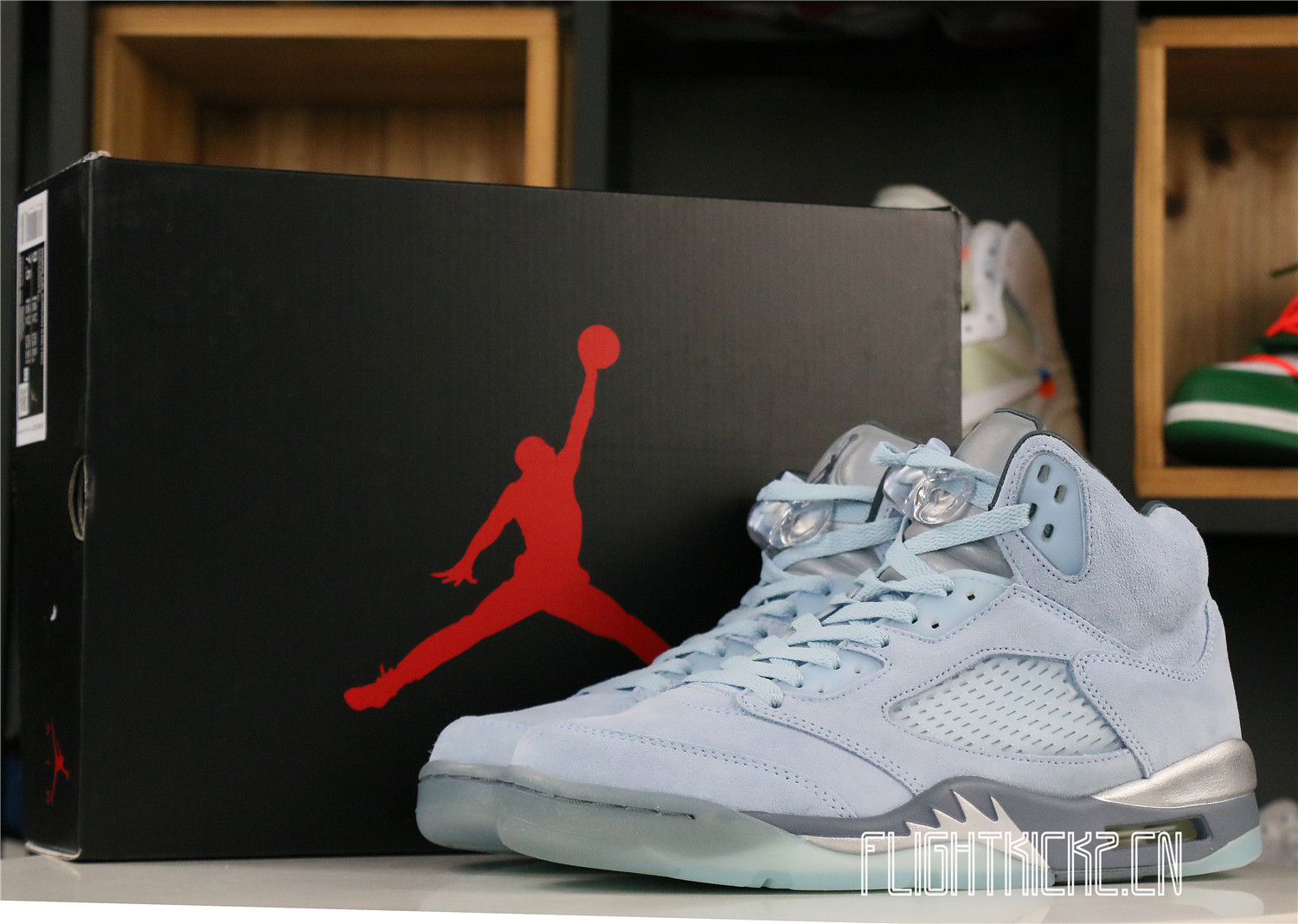 Jordan 5 Retro Bluebird (W)