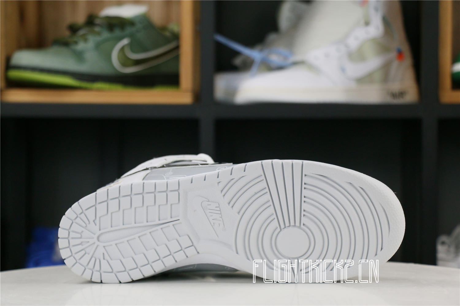 Nike Dunk High “Video Game” White Grey Black PS5 Loading