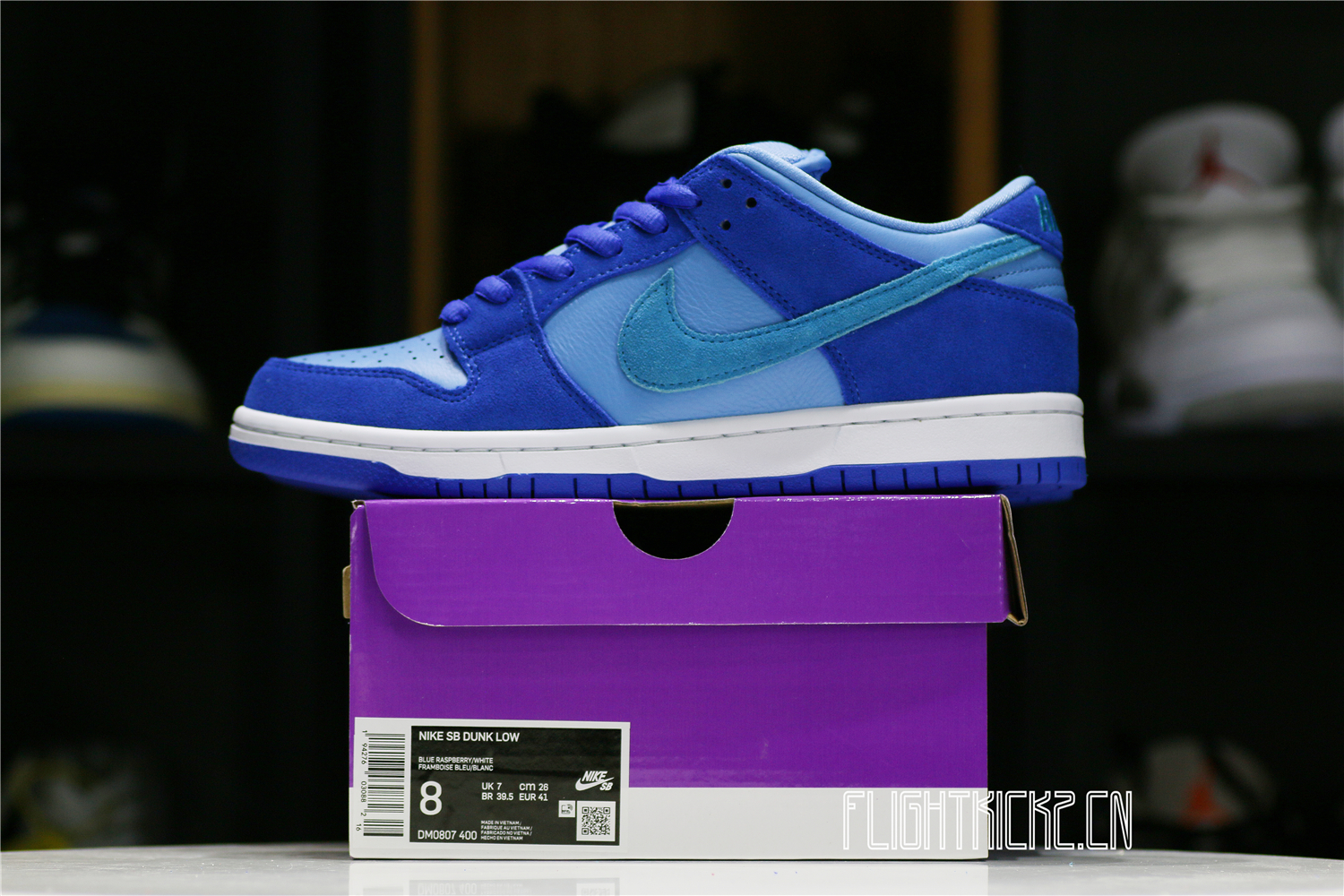 Nike SB Dunk Low Blue Raspberry