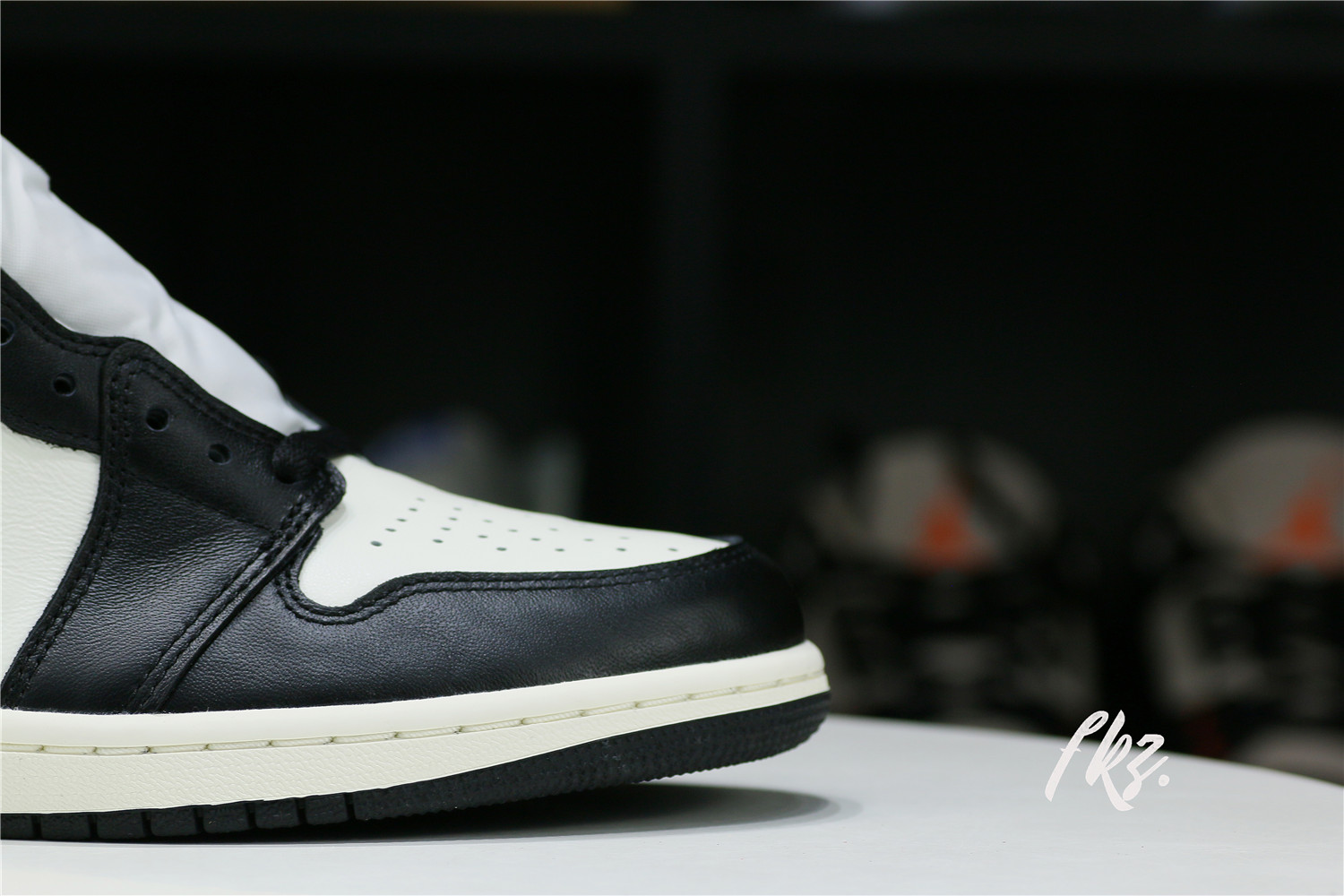 Jordan 1 Retro High Dark Mocha 2020 (LN5 A1 Batch)