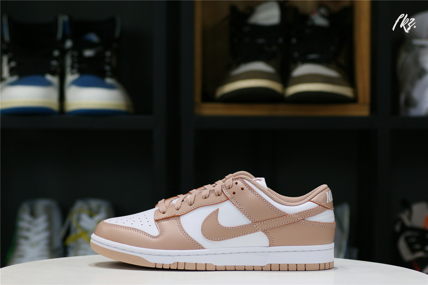 Nike Dunk Low Rose Whisper