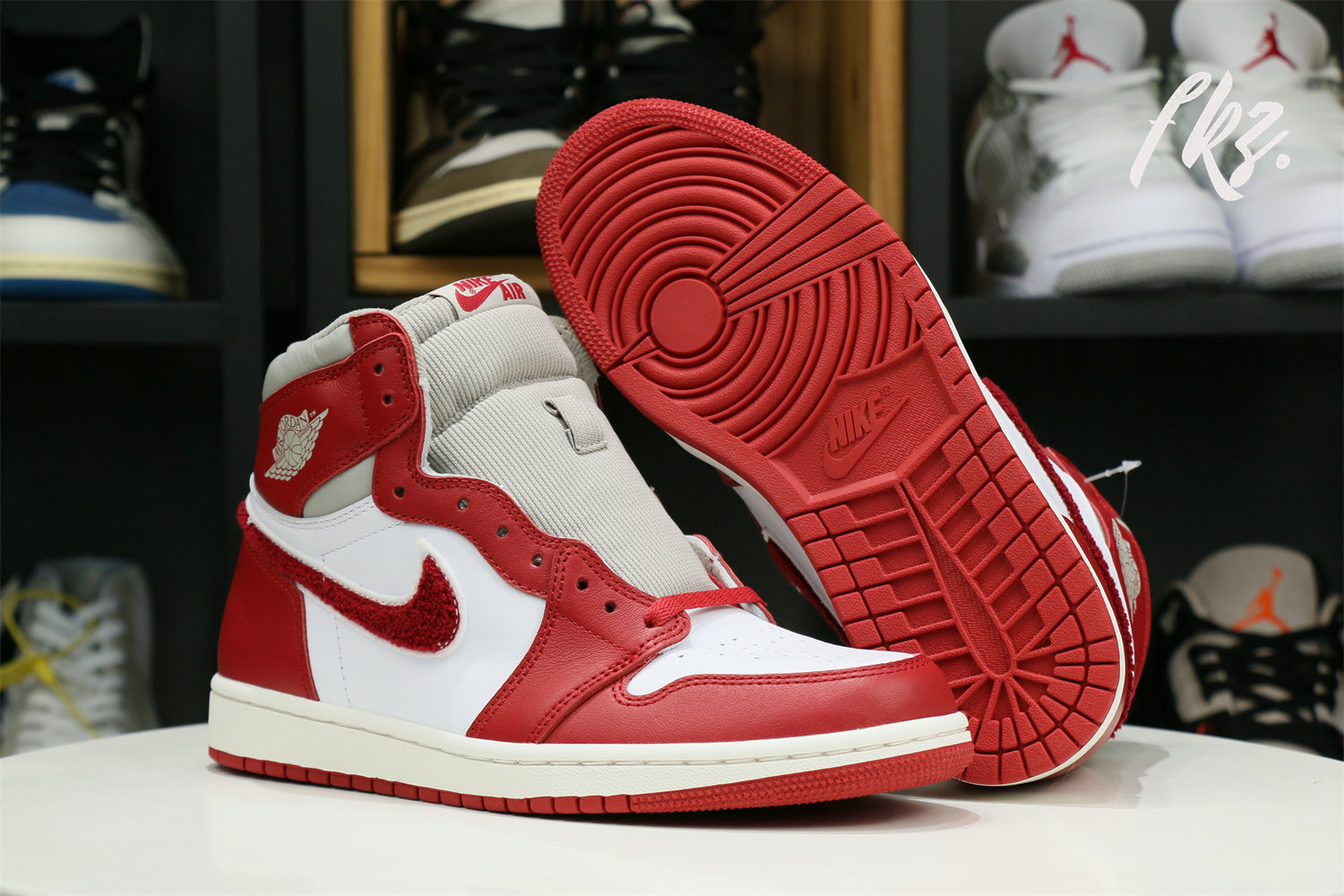 Air Jordan 1 Low OG Starfish Newstalgia Chenille 2022