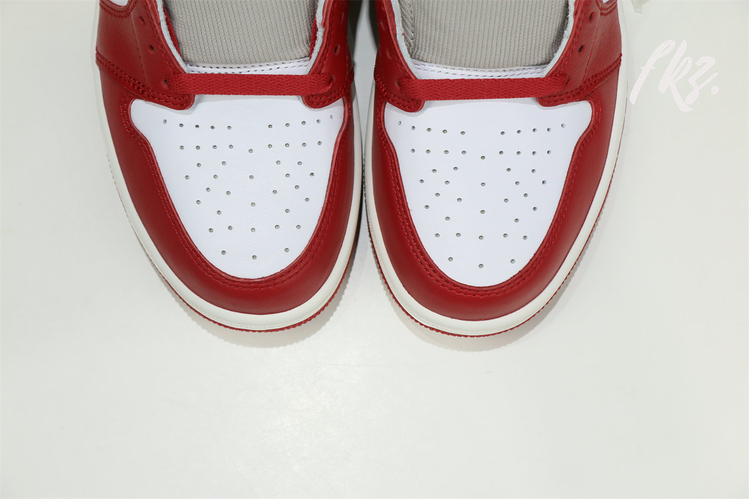 Air Jordan 1 Low OG Starfish Newstalgia Chenille 2022