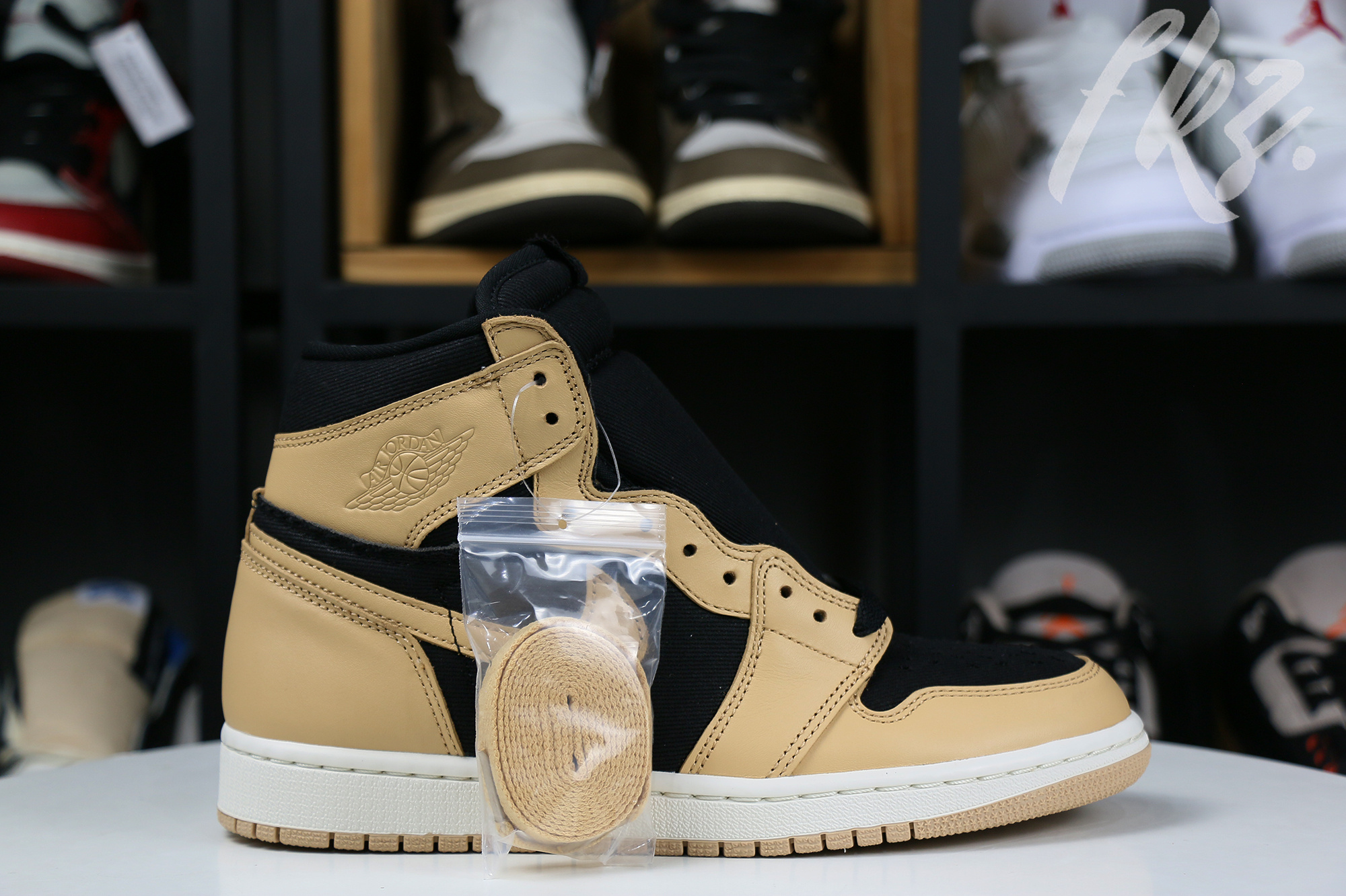 Air Jordan 1 Retro High OG ‘Heirloom’ 2022