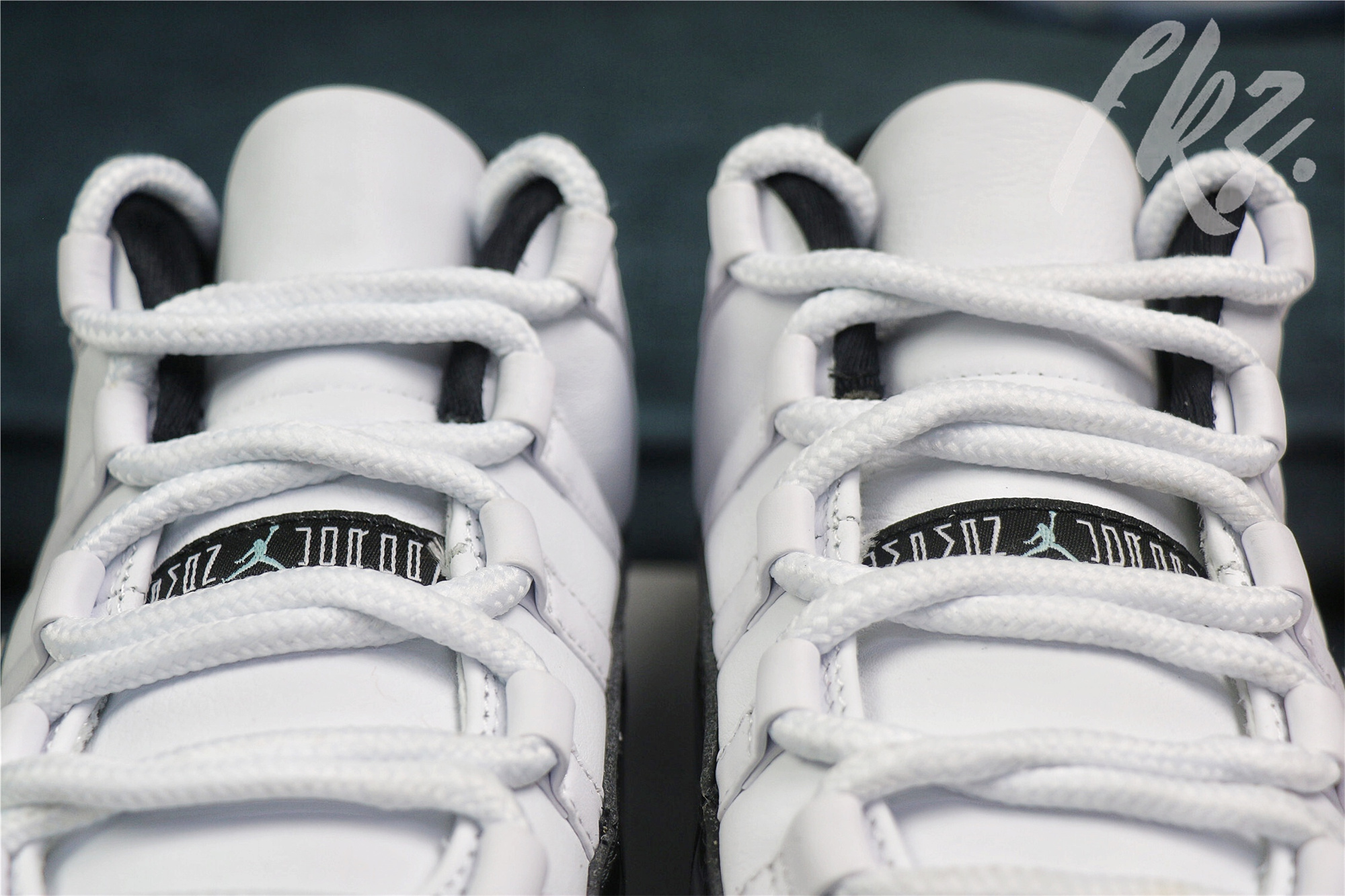 Air Jordan 11 Retro Georgetown low