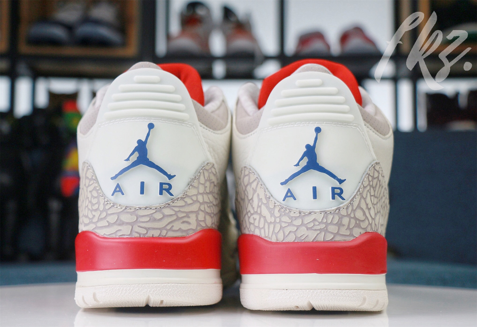 Air Jordan 3 International Flight 2018