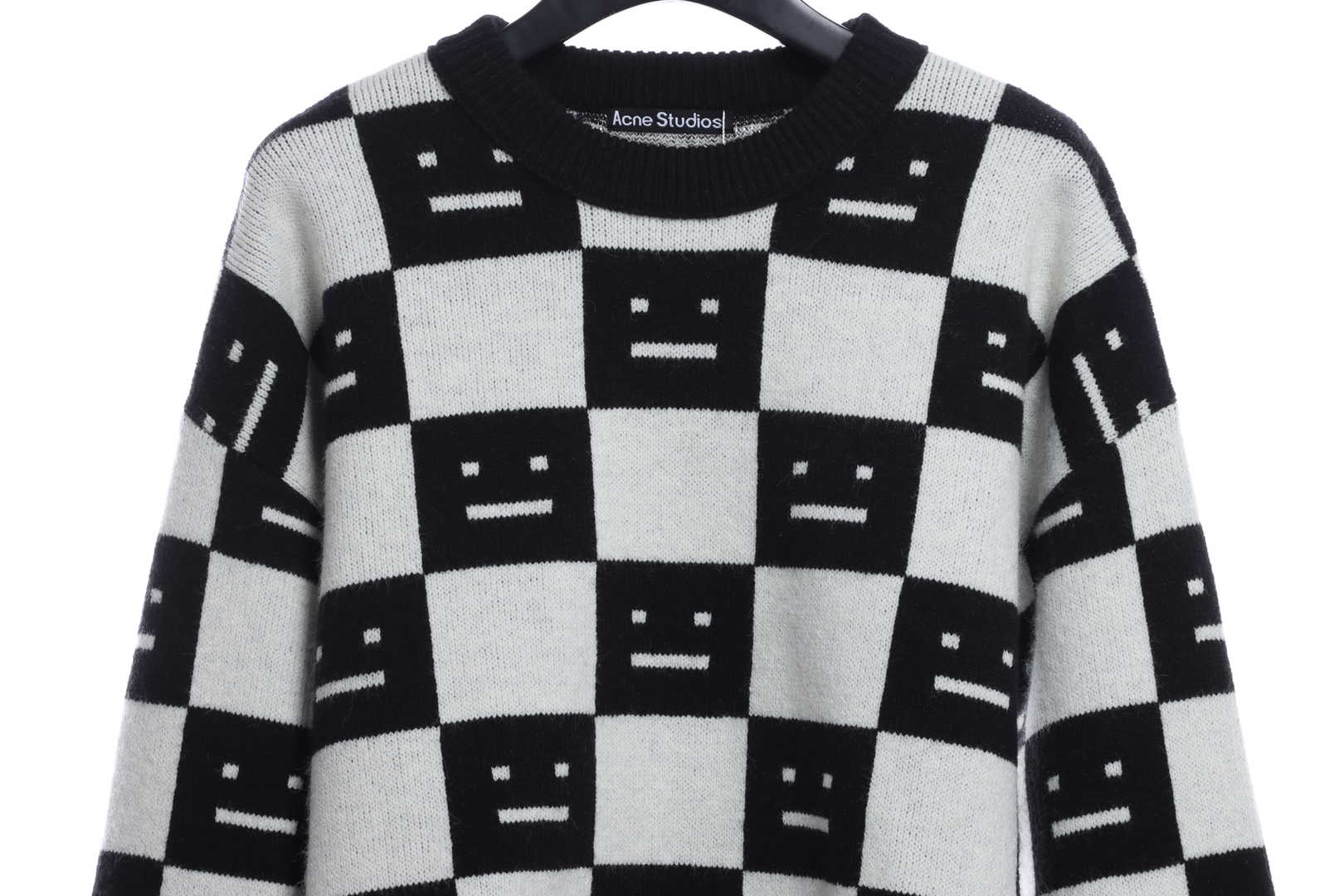 22S SACNE STUDIOS Checkerboard Square Smiley Crew Neck Sweater