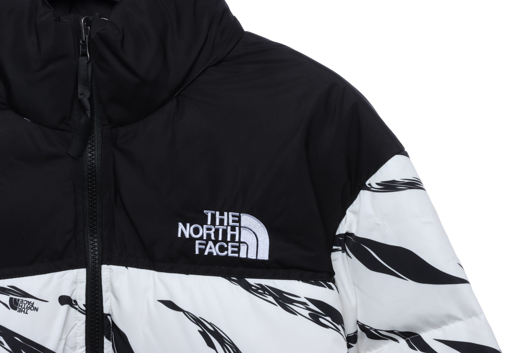 White ‘ZebraLogoPattern’ Down Jacket