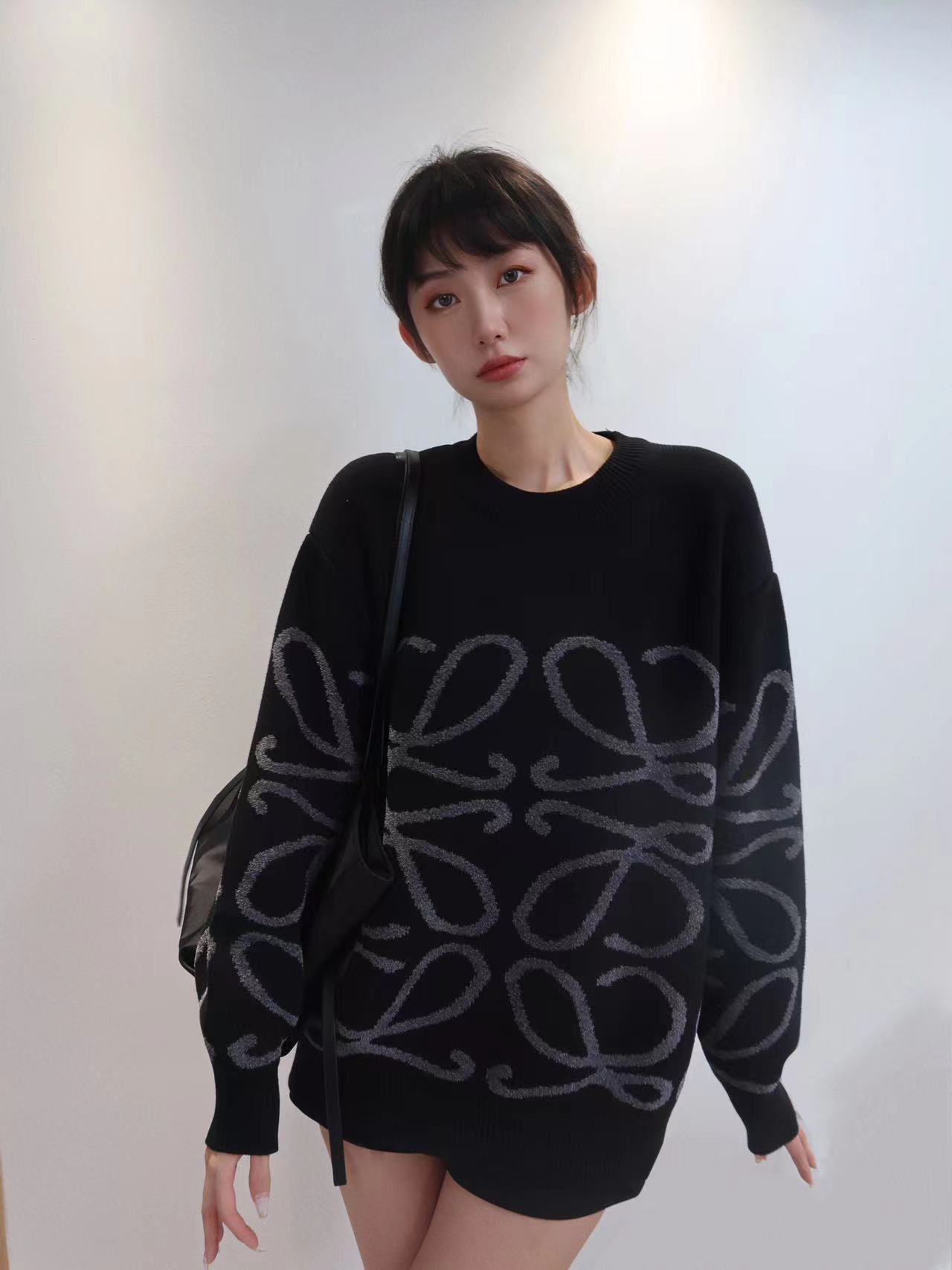 LOEVVE 22SS autumn and winter new round neck jacquard wool sweater