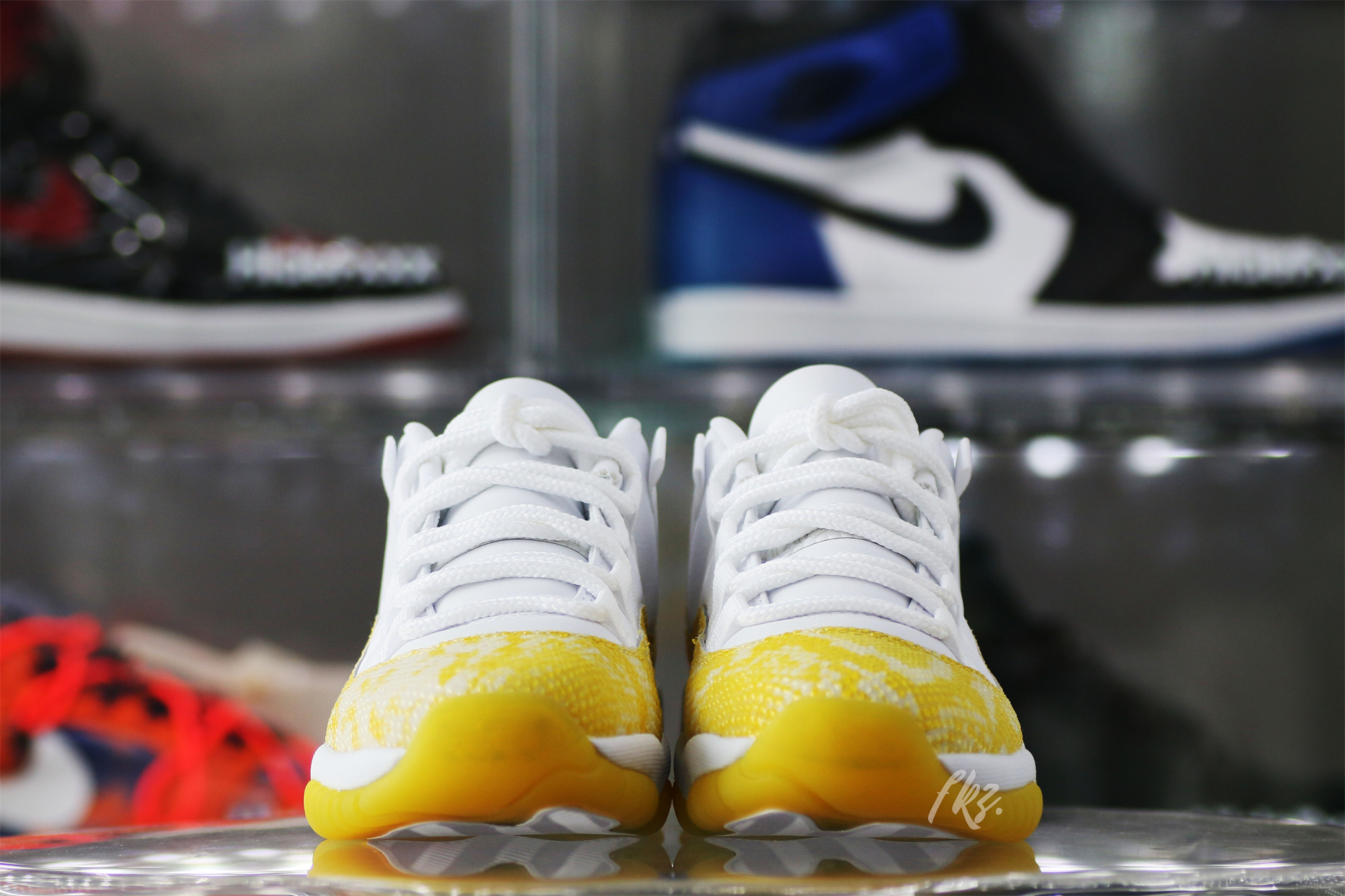 Air Jordan 11 Low “Yellow Snakeskin” 2023 (LN5 A1 Batch)