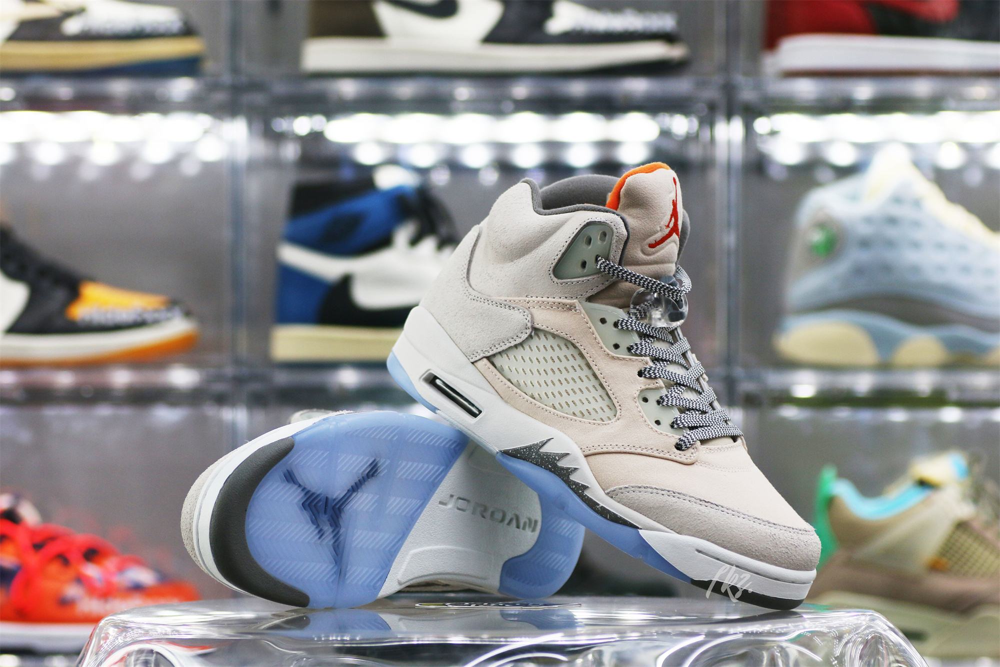 Air Jordan 5 SE Craft