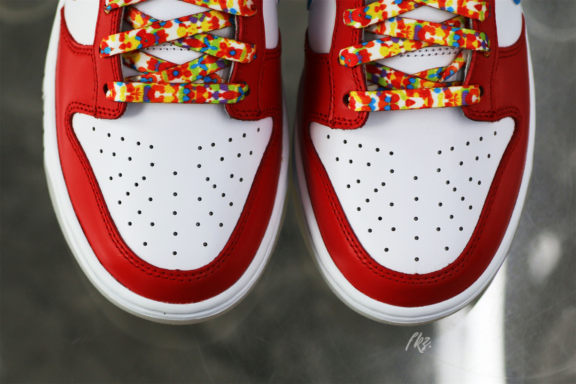Nike Dunk Low LeBron James Fruity Pebbles