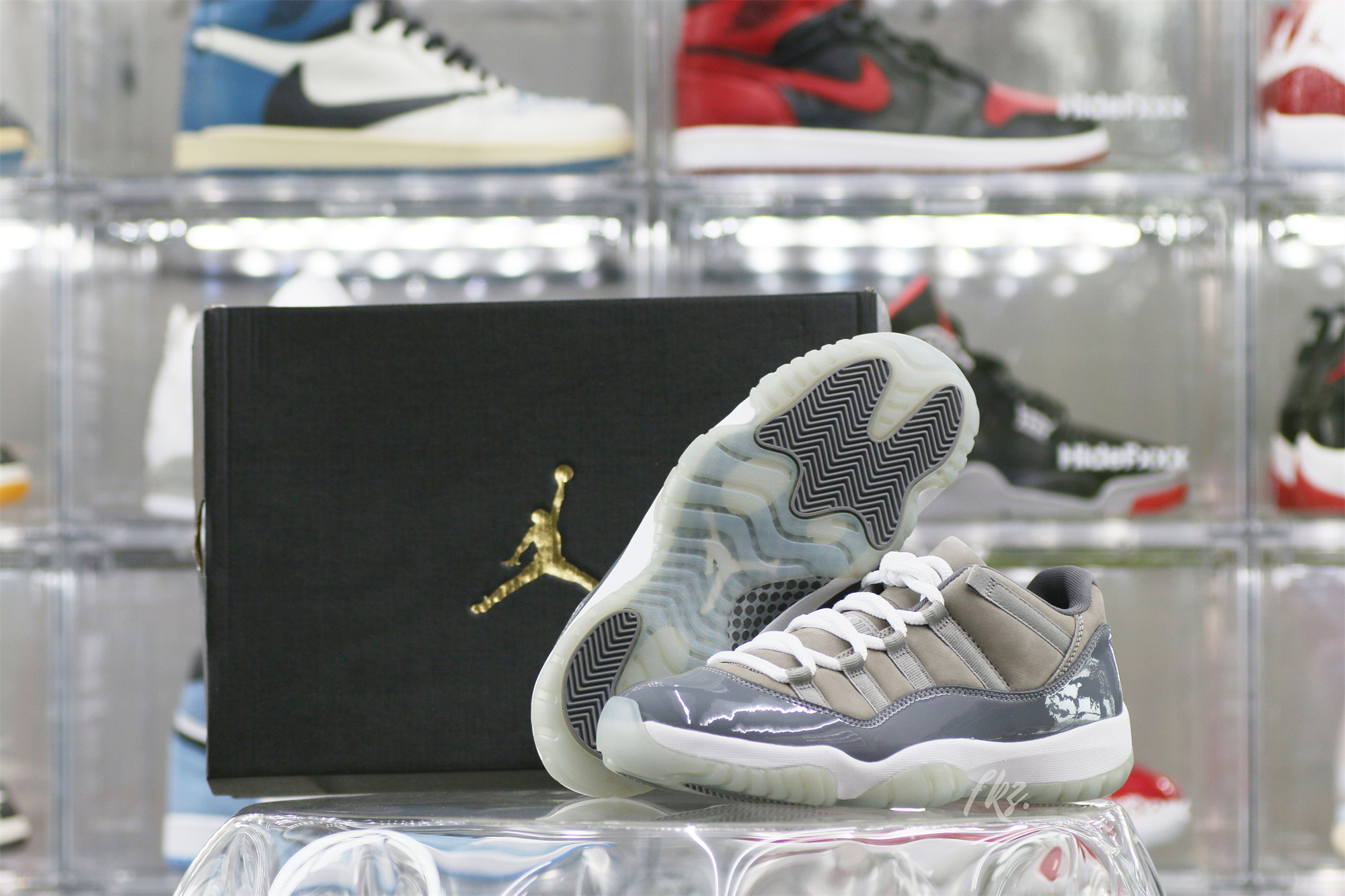 Air Jordan 11 Retro Low Cool Grey