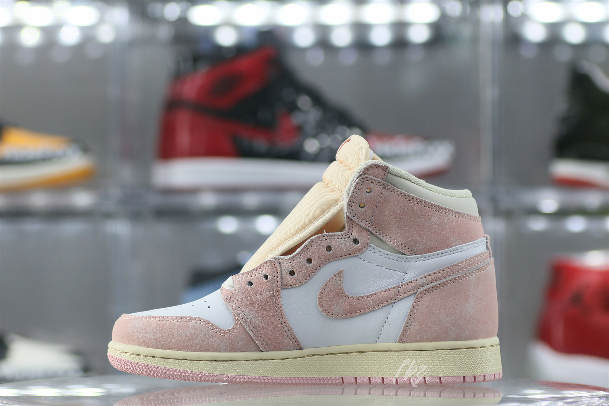 Air Jordan 1 Retro High OG ‘Washed Pink’ Wmns