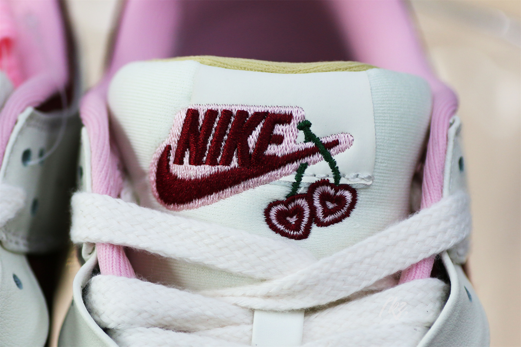 Nike Dunk Low Disrupt 2 Valentine’s Day 2023