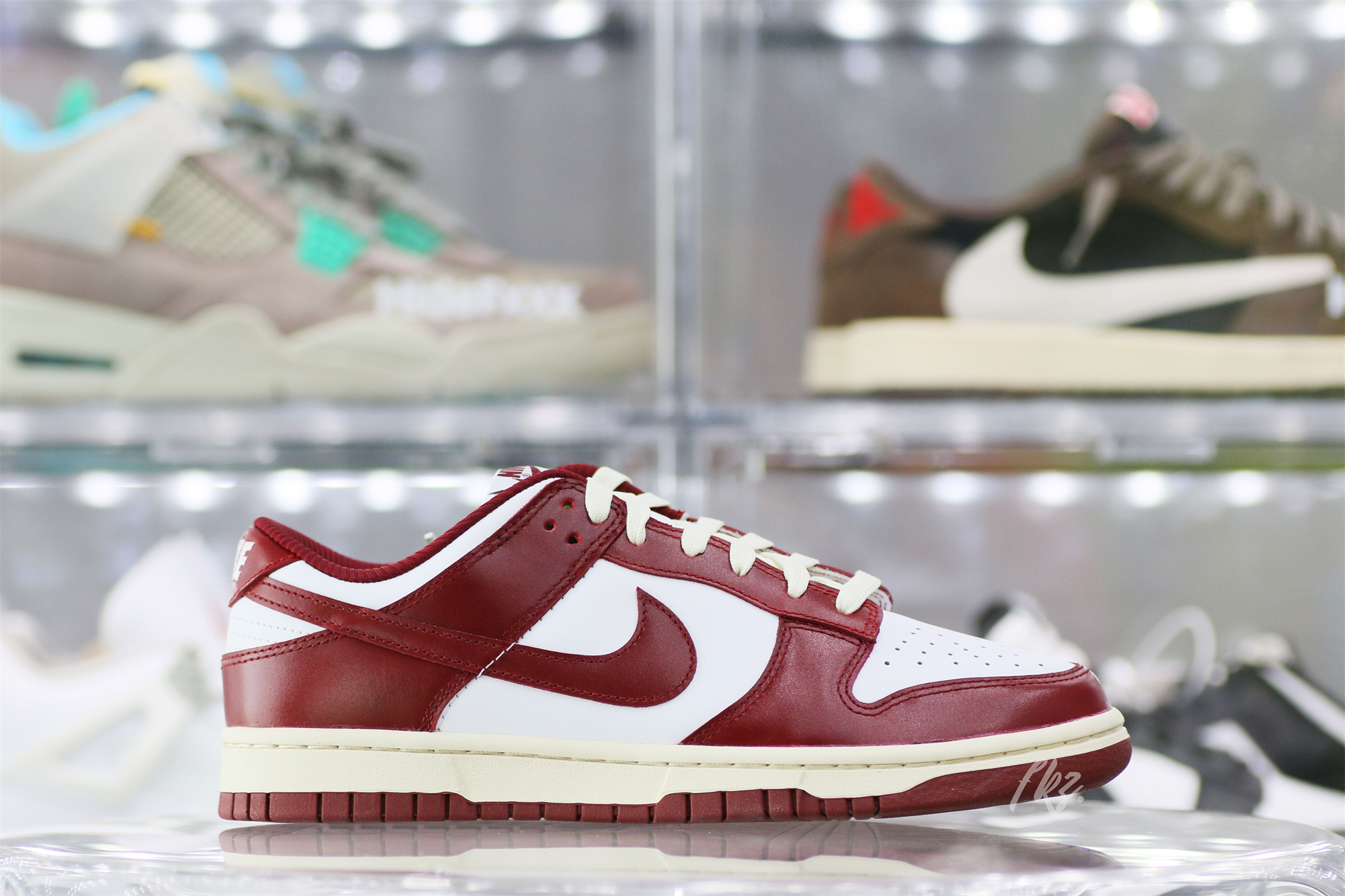 Nike Dunk Low PRM Vintage Team Red(LN5 A1 Batch)