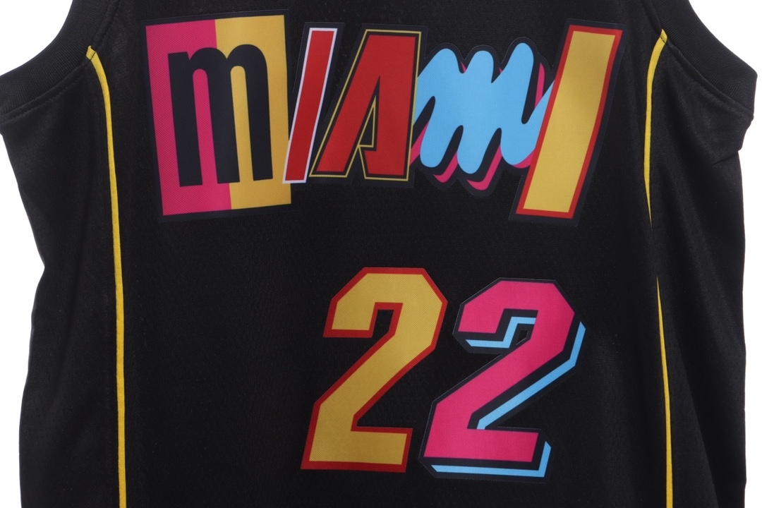 Heat Retro City Edition Wade No. 22 Jersey