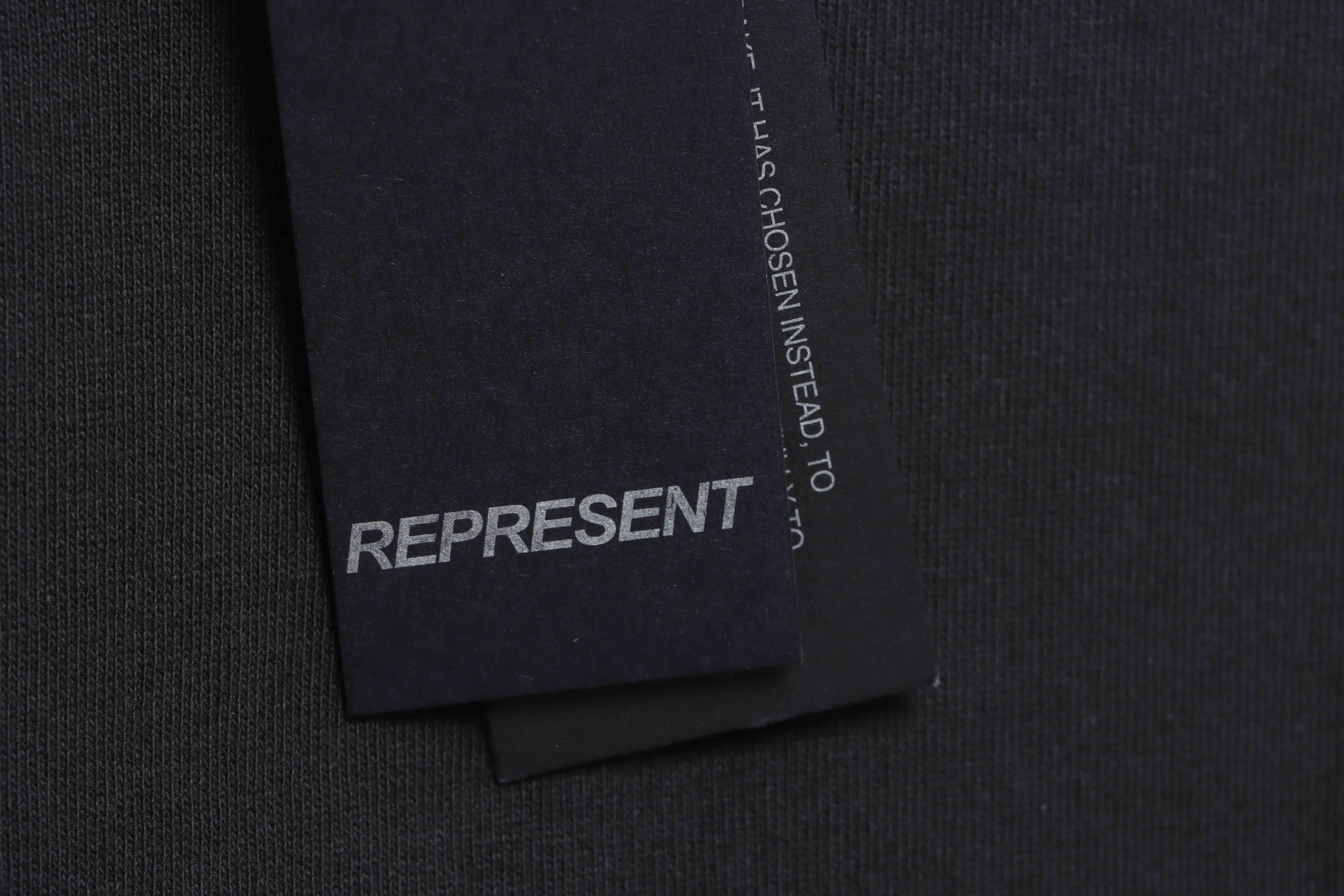 Represent Shark Distressed Wash Short Sleeves