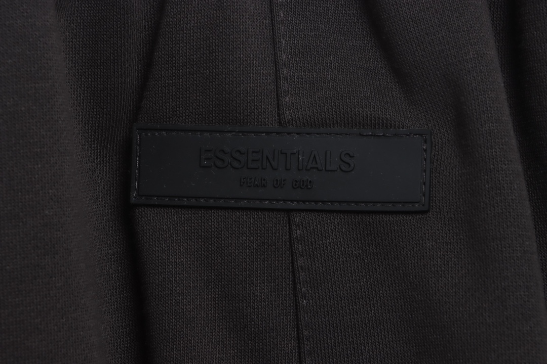 FOG Eighth Season Flocked Print Letter Shorts