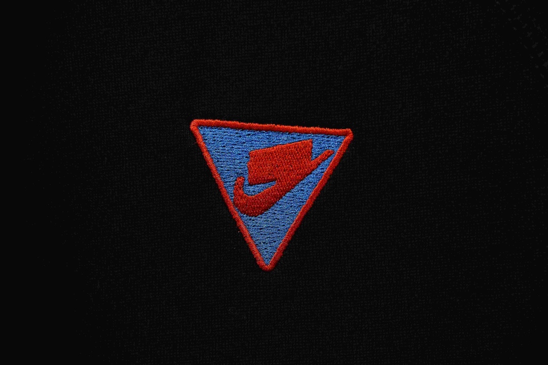 NK 3M reflective graffiti print giraffe sweater pullover