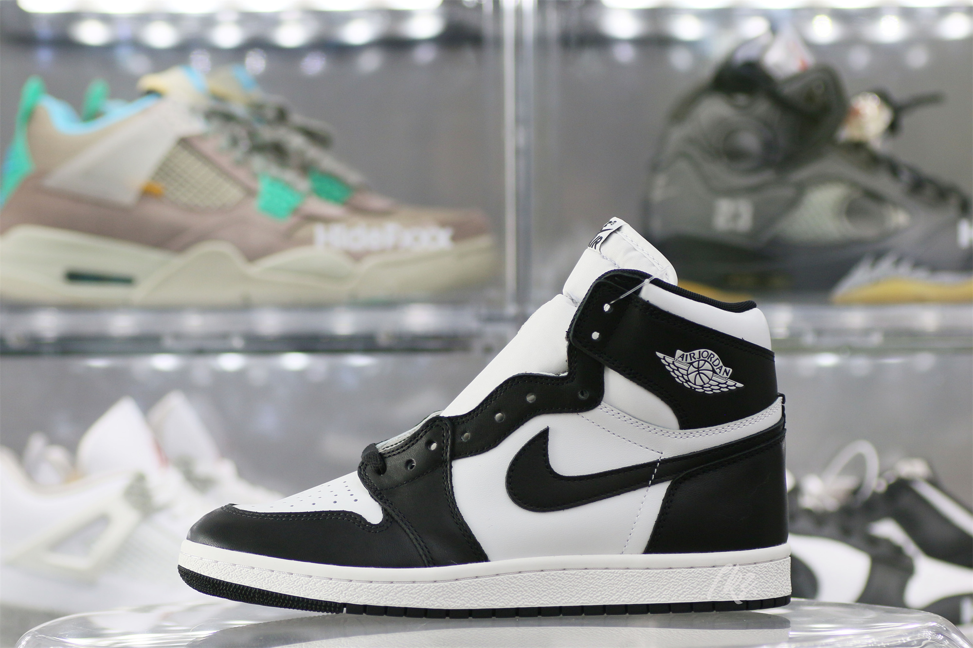 Jordan 1 Retro High 85 Black and White 2023