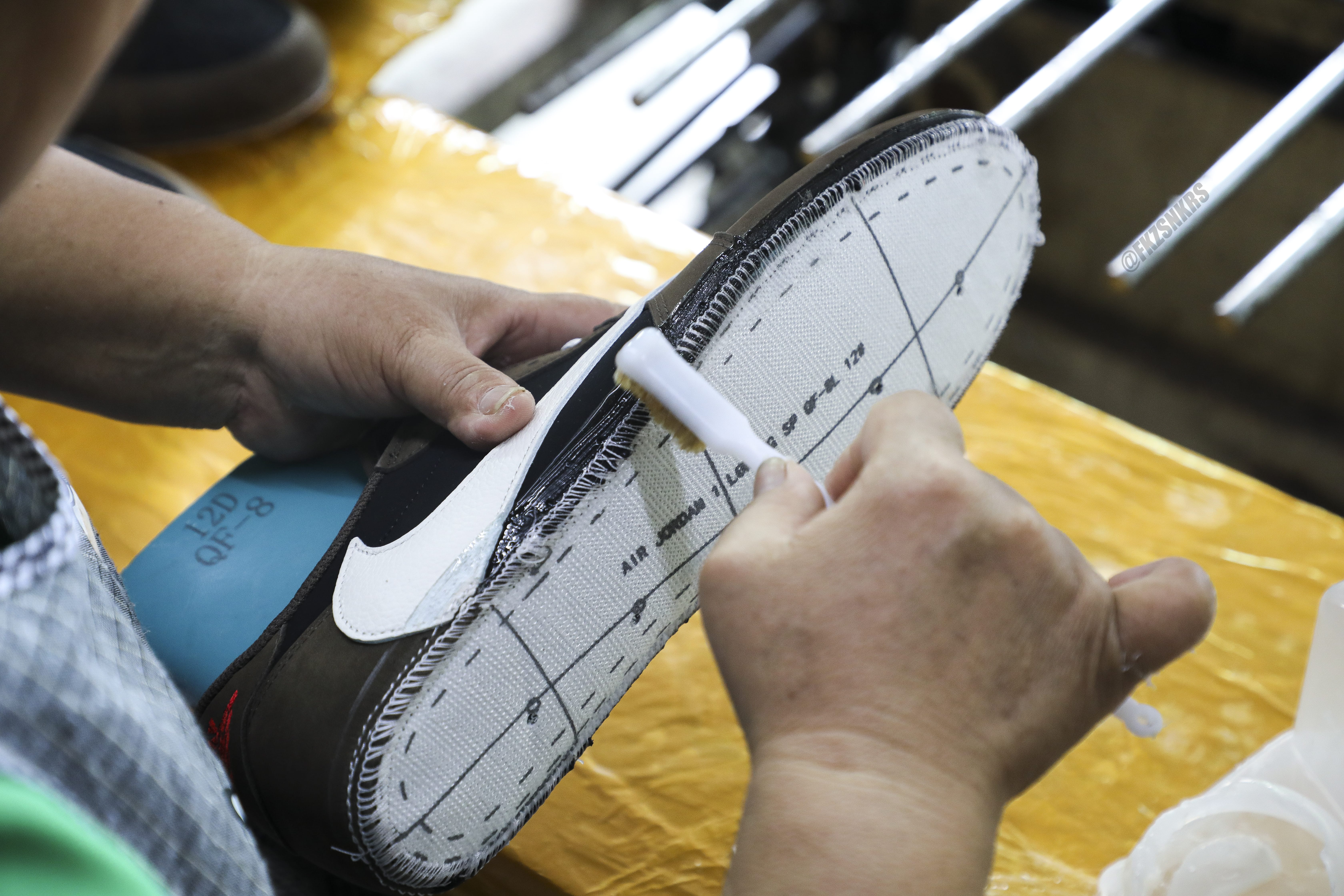 Travis Scott X Air Jordan 1 Low ‘Cactus Jack’ Kid
