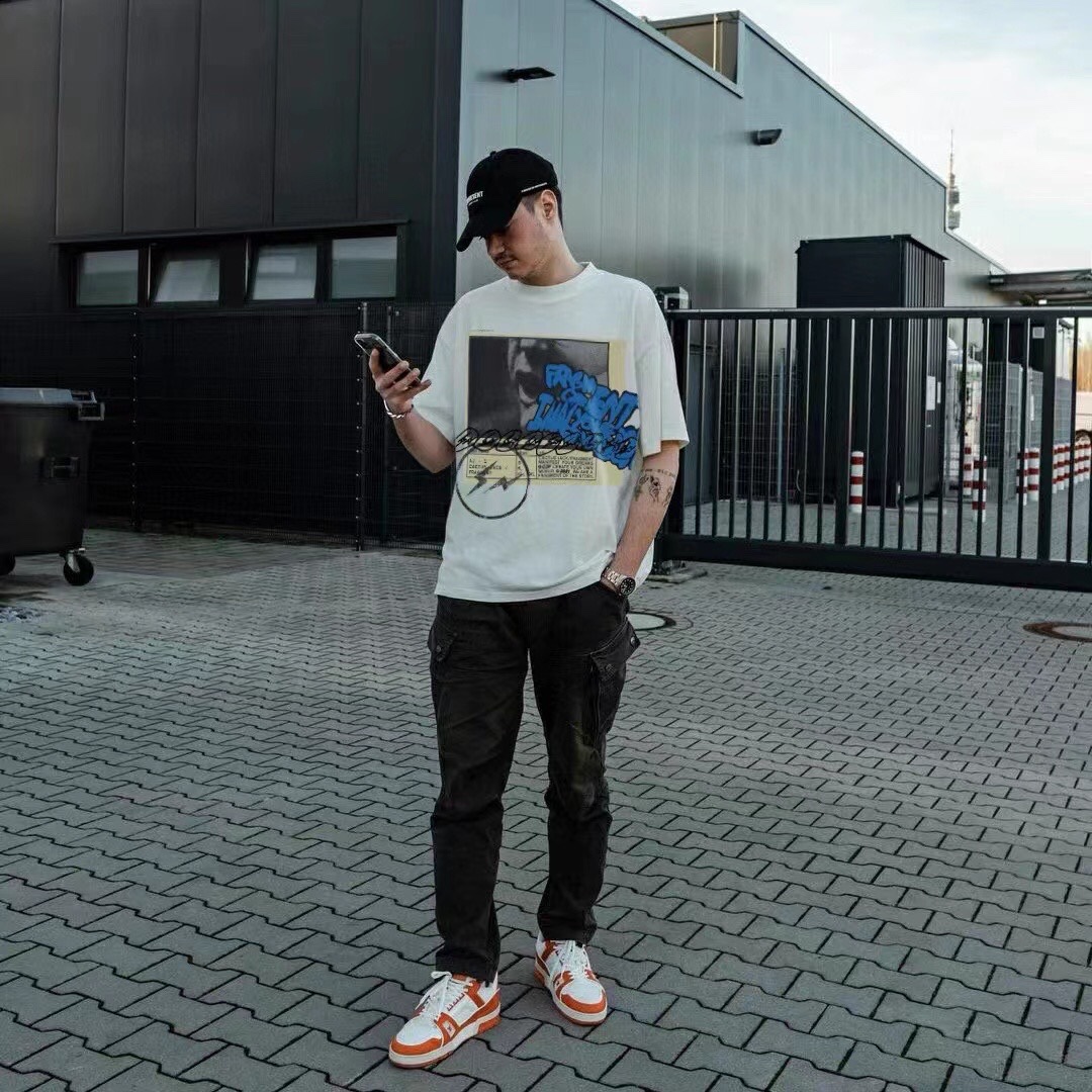 Travis Scott Joint badge style Logo letter foam printing round collar and short sleeves