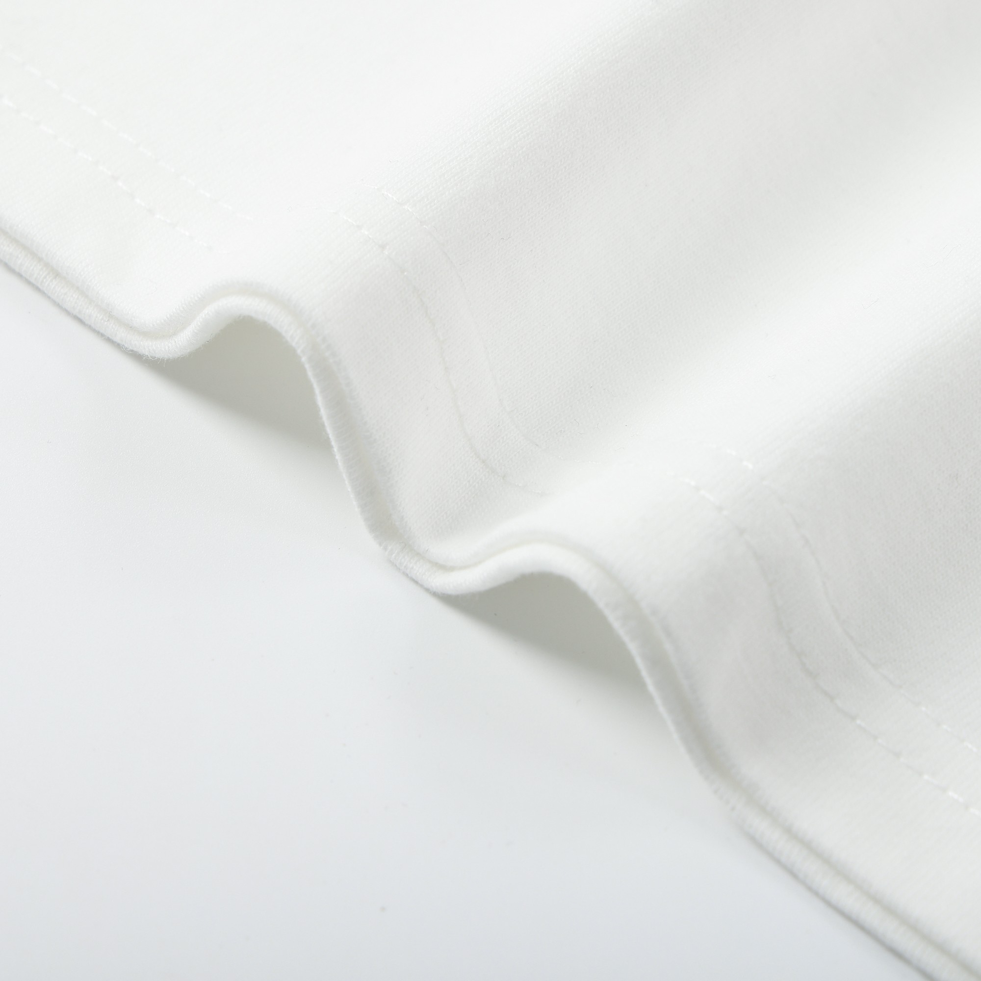 N0ah classic rose embroidery short sleeves