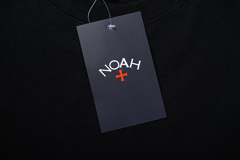 N0ah Cross logo short-sleeved T-shirt
