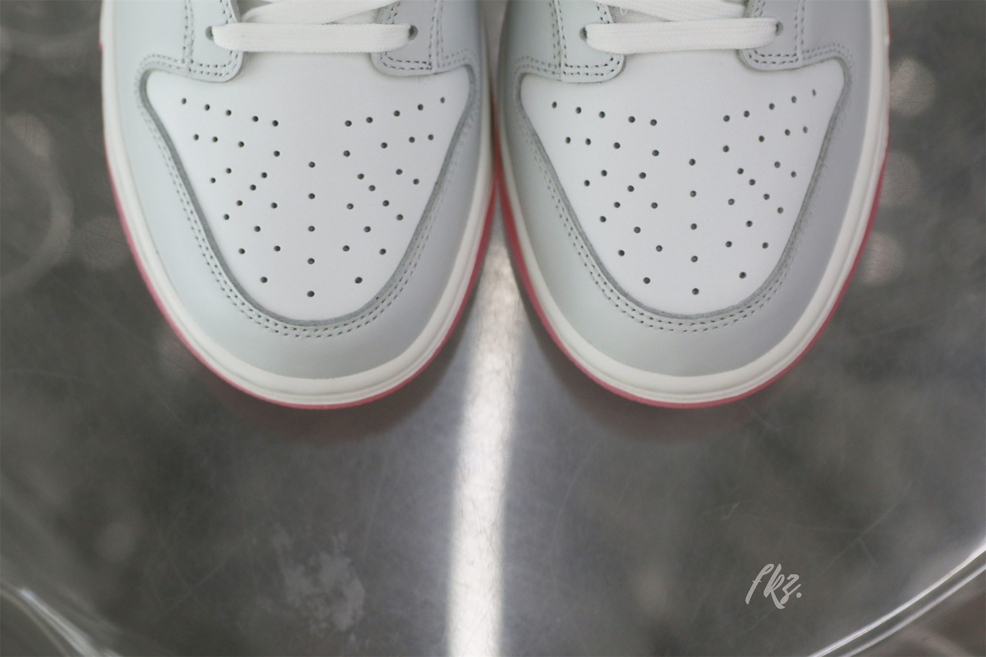 Nike Dunk Low 520 Pack Pink