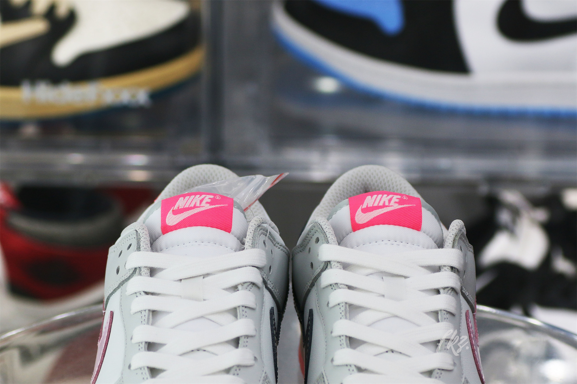 Nike Dunk Low 520 Pack Pink