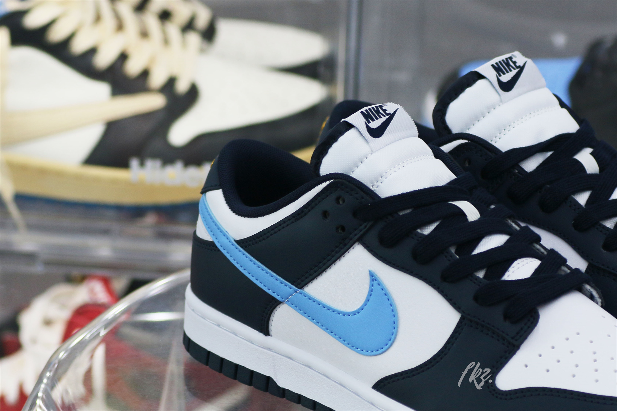 Nike Dunk Low Midnight Navy University Blue