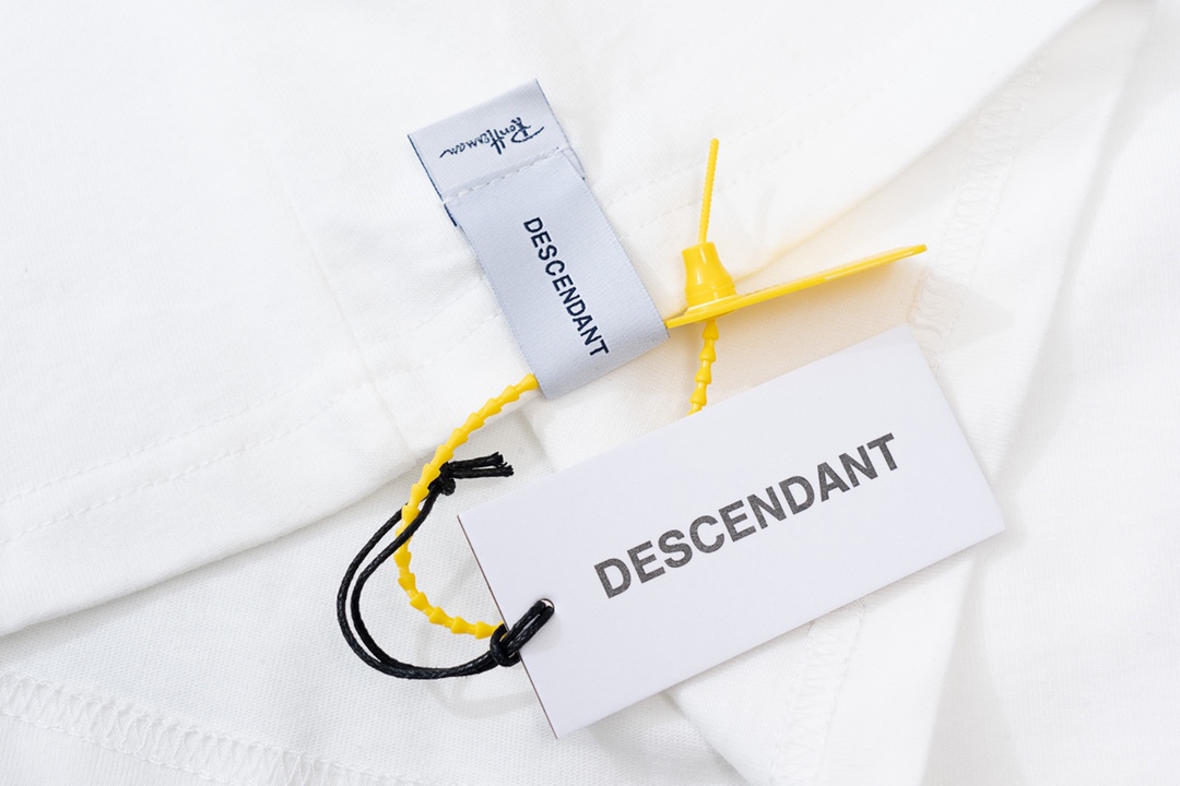 D3SCENDANT × RH apple fruit print short-sleeved T-shirt