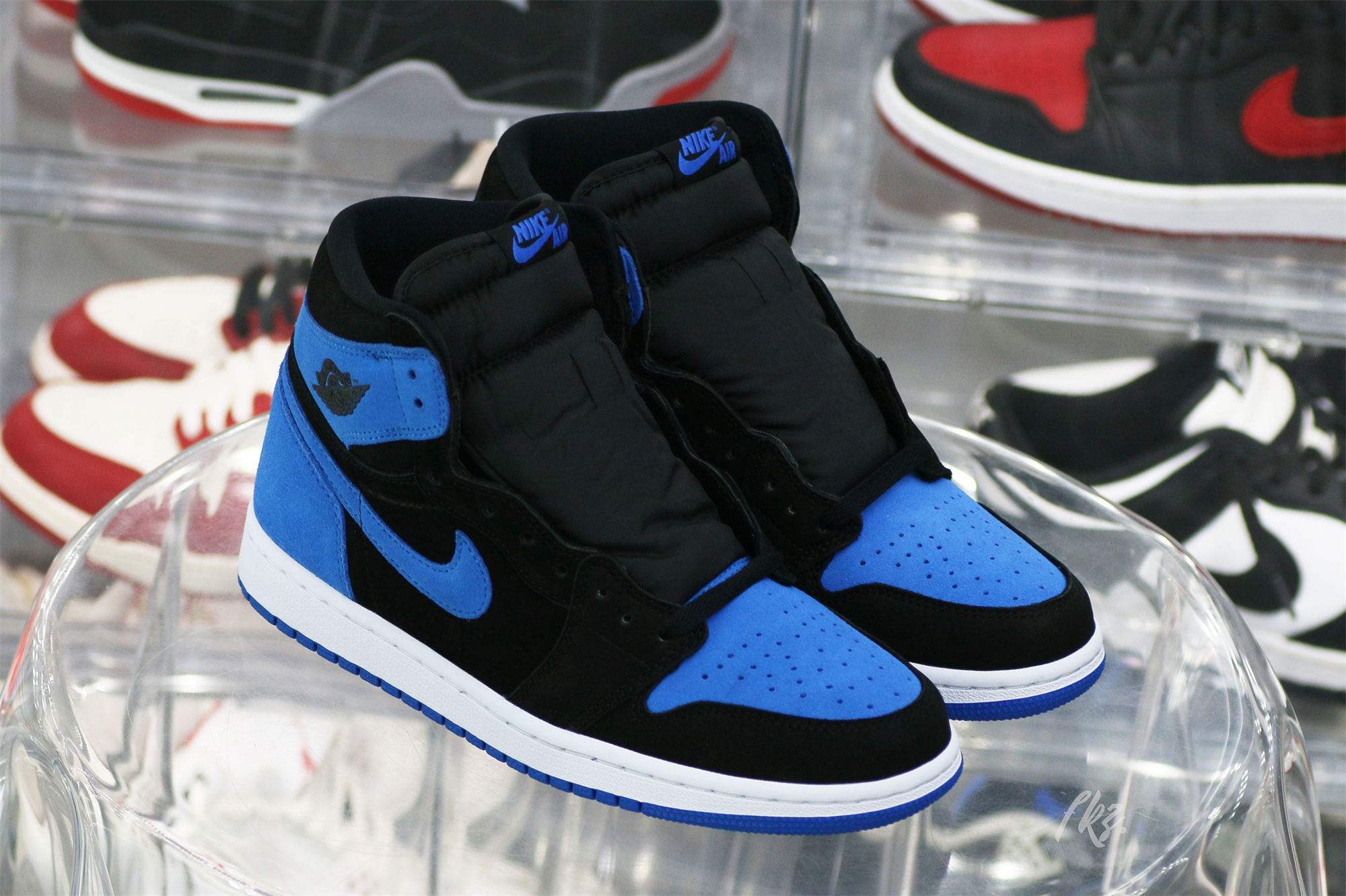 Air Jordan 1 High OG “Royal Reimagined” 2023 (LN5 A1)