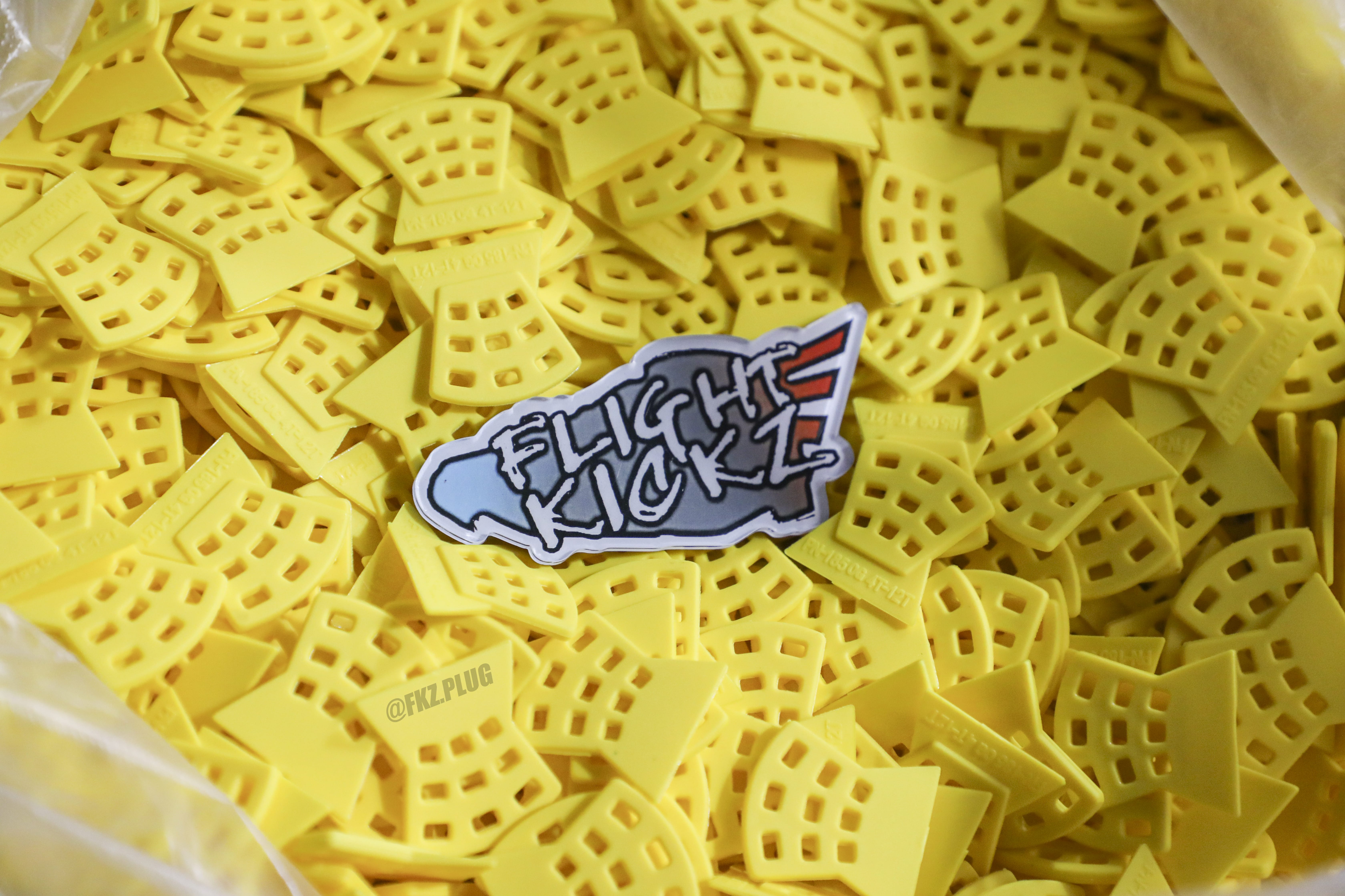 Air Jordan 4 Retro Thunder 2023 (LN5 A1 Batch)