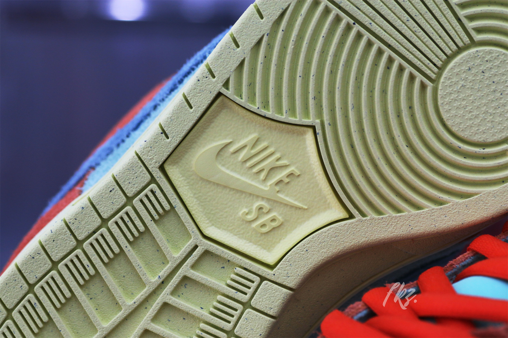 Nike SB Dunk Low Orange/Noise Aqua 2023